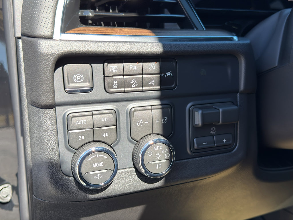 Used 2026 Chevrolet Tahoe High Country image 18