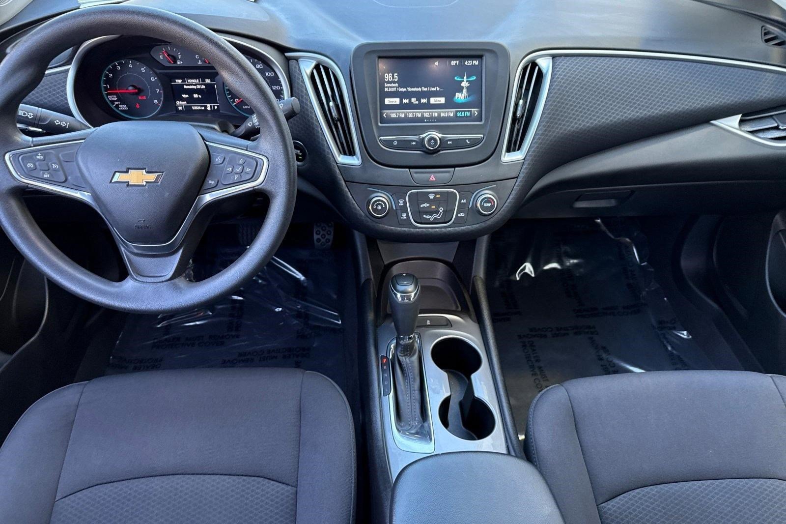 Used 2017 Chevrolet Malibu LS image 25