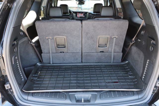 Used 2024 Dodge Durango R/T w/ Tow 'N Go Package AWD/4WD image 40