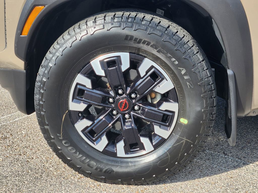 Used 2023 Nissan Frontier Pro-X w/ Pro Convenience Package image 7