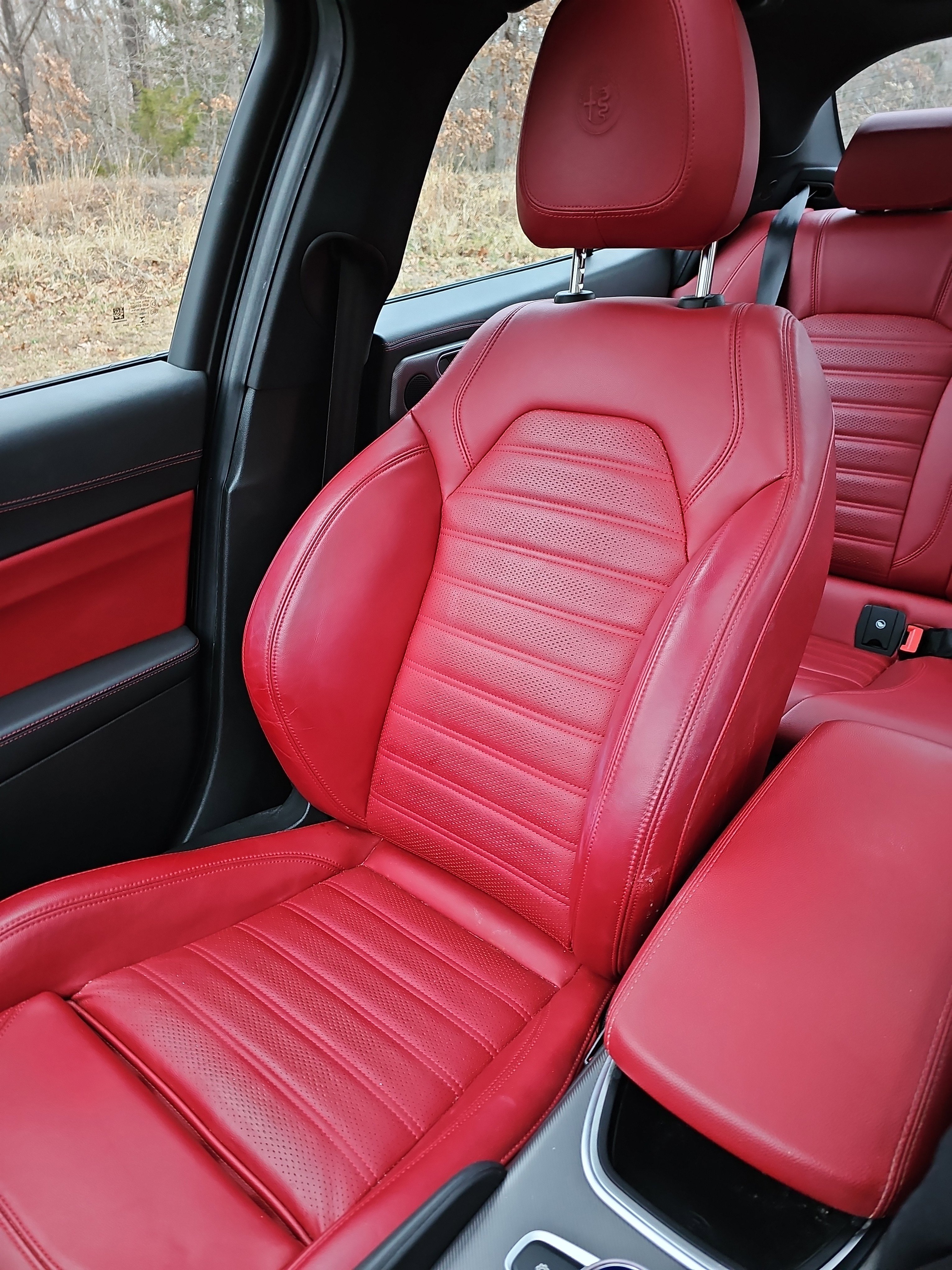 Used 2021 Alfa Romeo Giulia Ti Sport image 28