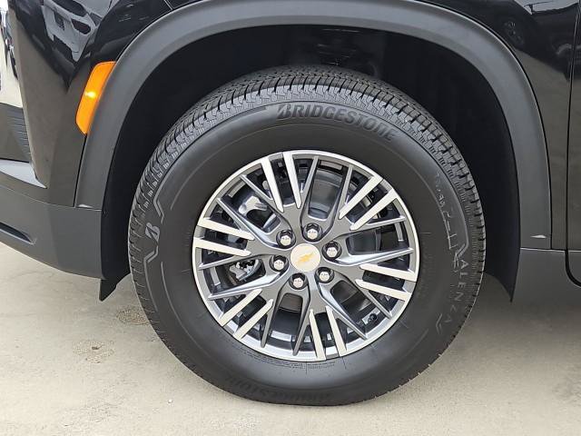 New 2026 Chevrolet Traverse LT w/ LPO, Cargo Package FWD image 33