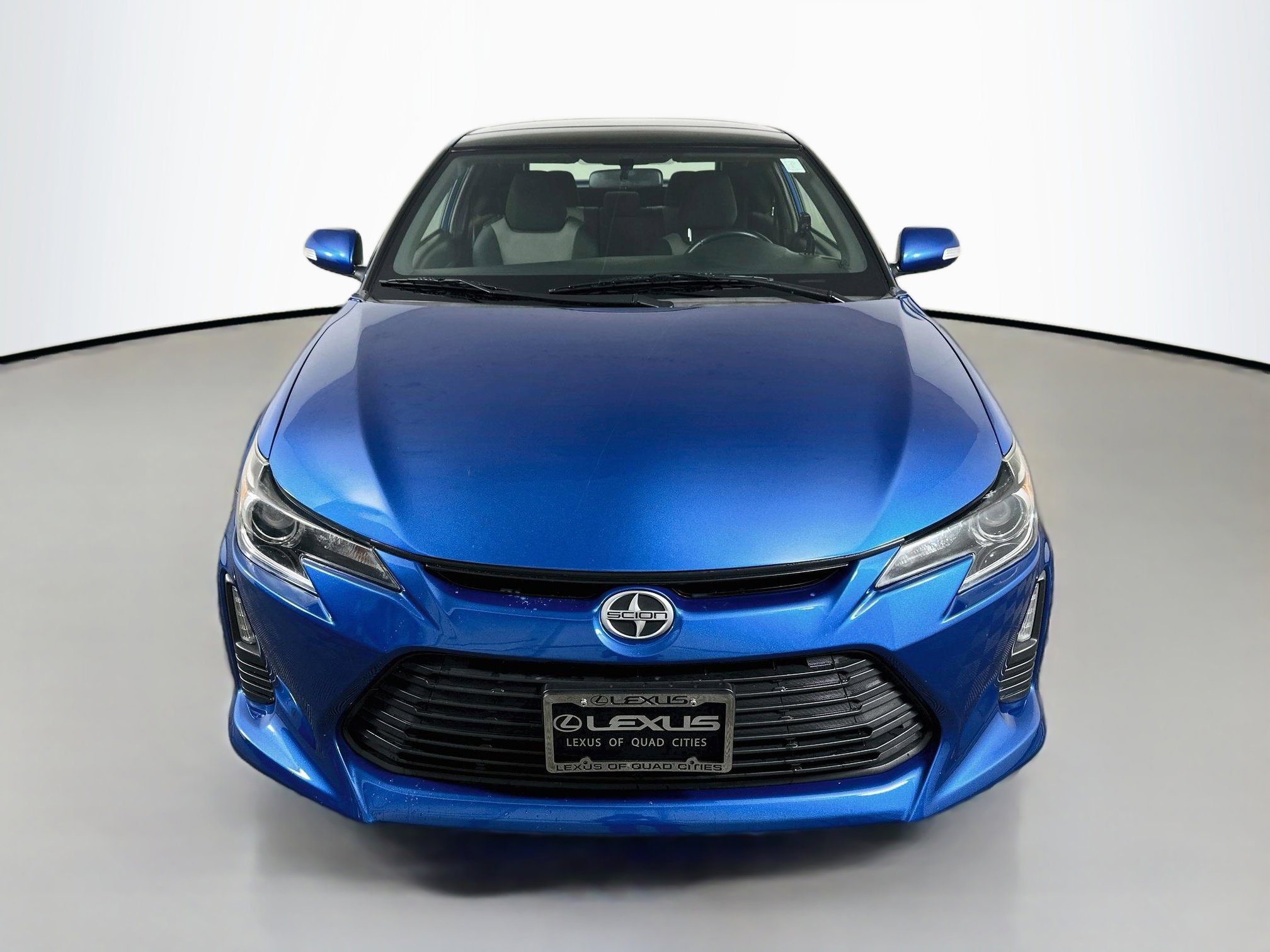 Used 2015 Scion tC FWD image 2