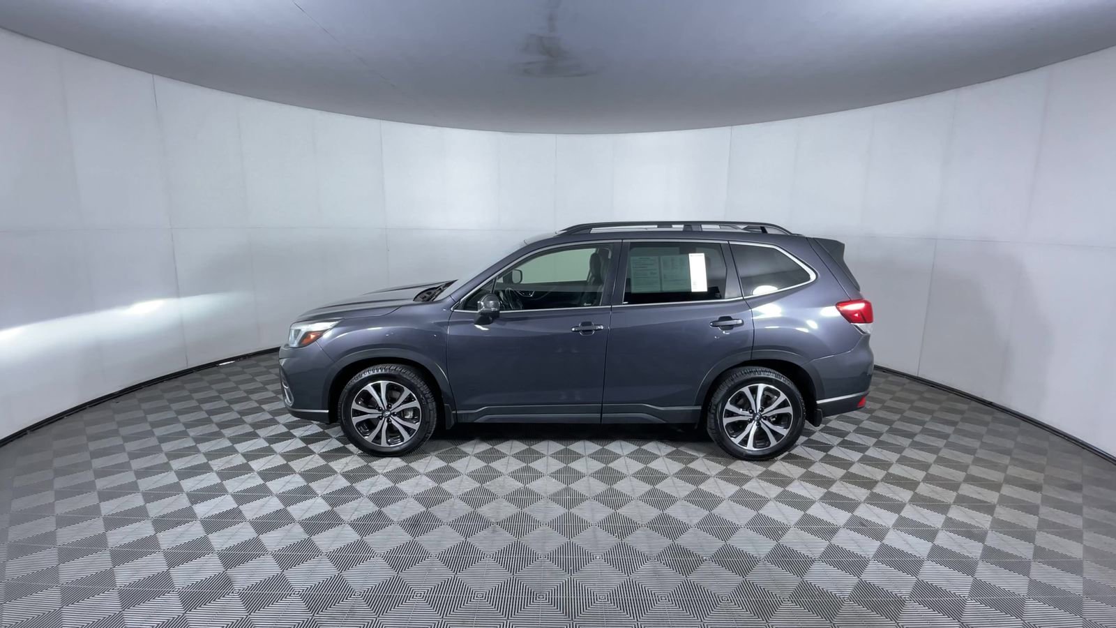 Used 2020 Subaru Forester Limited AWD/4WD image 5