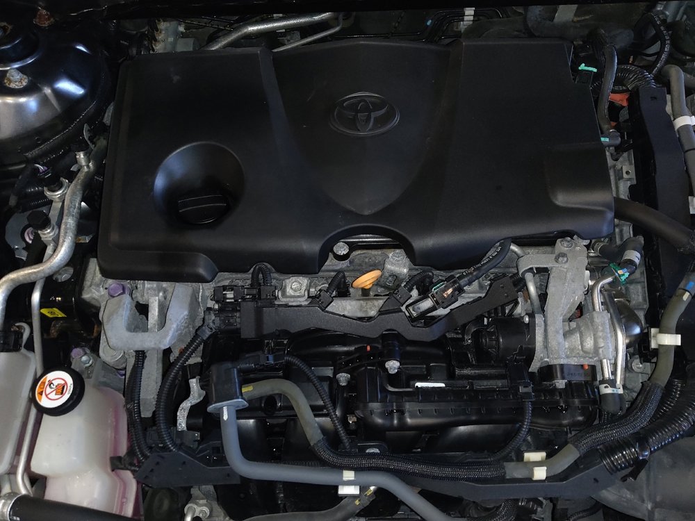 Used 2018 Toyota Camry XLE image 30