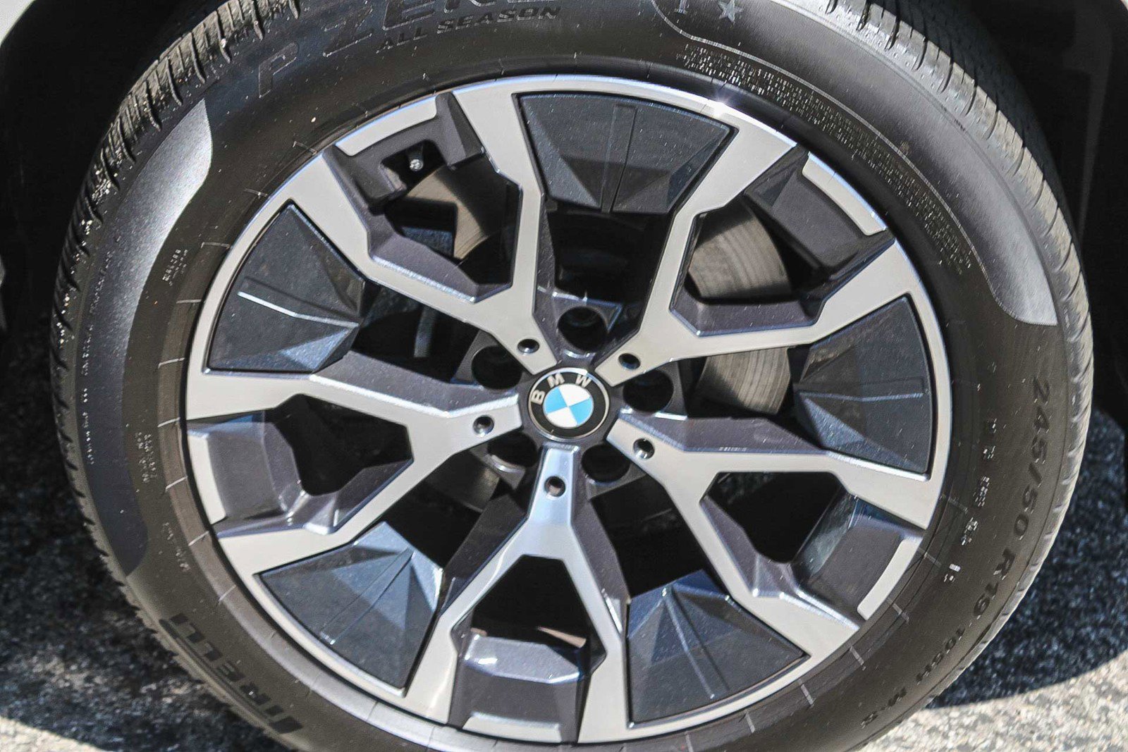 Certified 2025 BMW X3 xDrive30i image 10