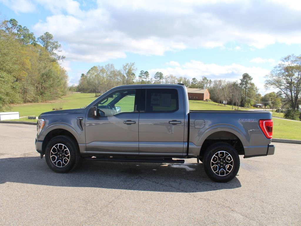 Used 2023 Ford F150 XLT w/ Equipment Group 302A High image 9