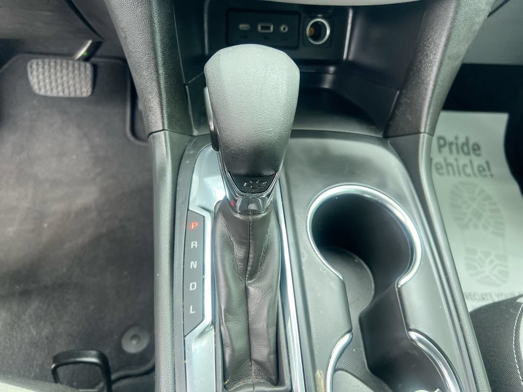 Used 2023 Chevrolet Equinox LS FWD image 19