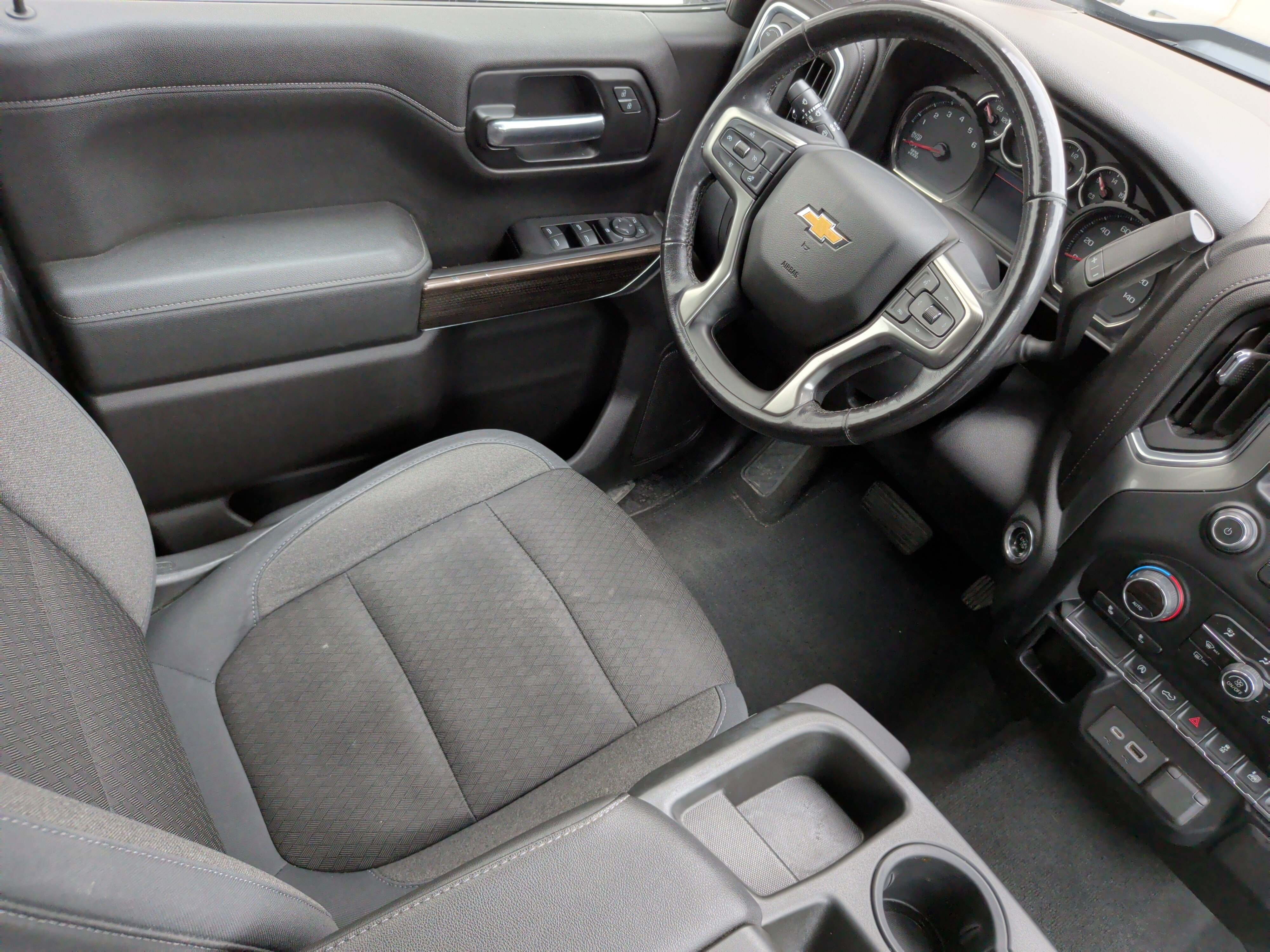 Used 2019 Chevrolet Silverado 1500 LT w/ All-Star Edition AWD/4WD image 32