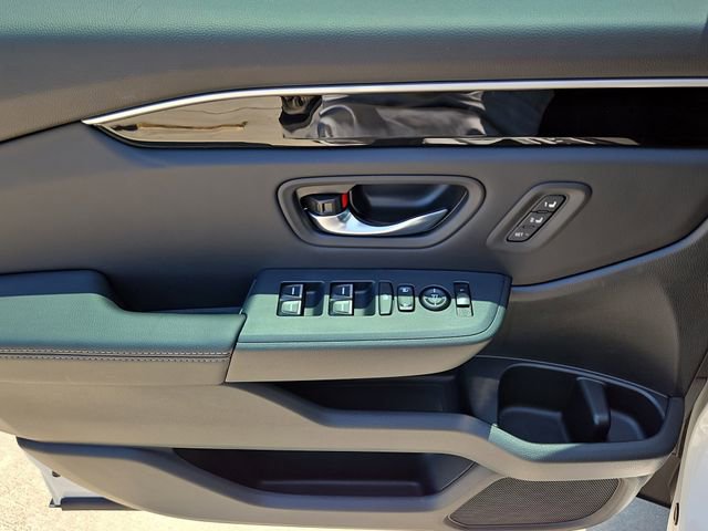 Used 2025 Honda Pilot Touring image 13