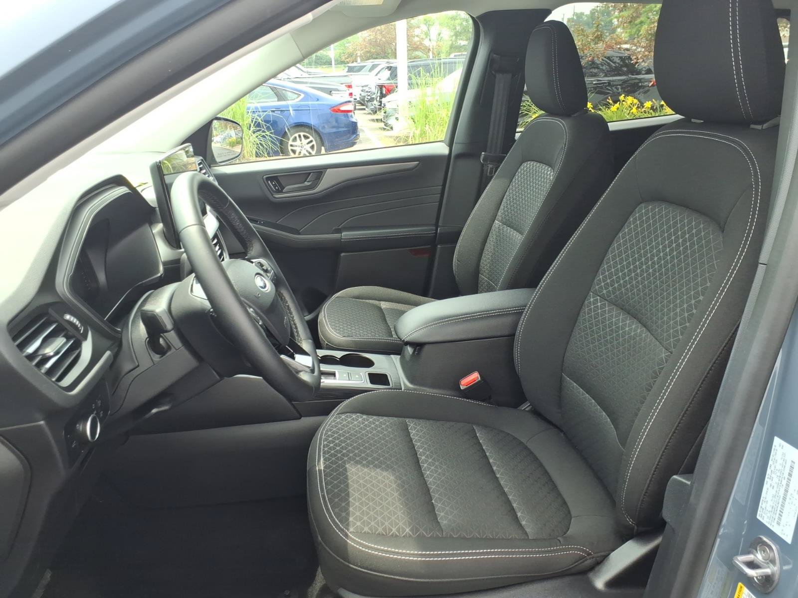 Used 2024 Ford Escape Active w/ Tech Pack #1 AWD/4WD image 16
