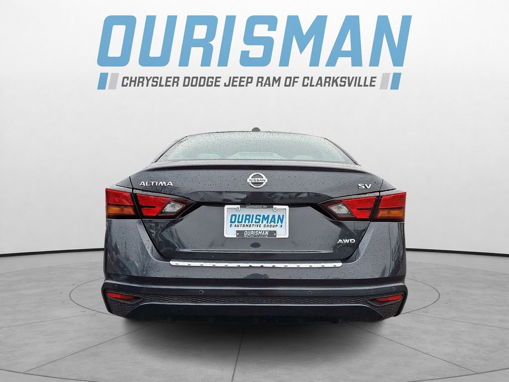 Used 2022 Nissan Altima 2.5 SV image 5