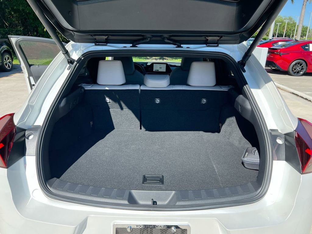 Certified 2024 Lexus UX 250h FWD w/ Premium Package image 21