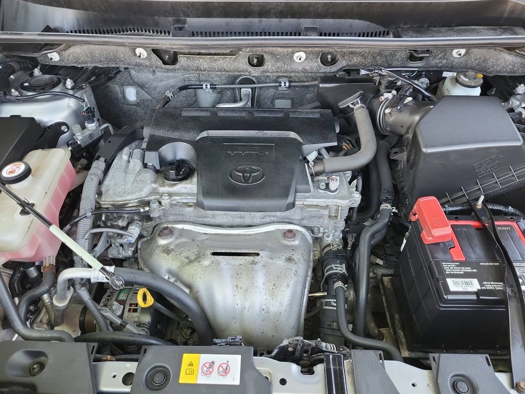 Used 2018 Toyota RAV4 LE w/ All Weather Liner Package AWD/4WD image 22