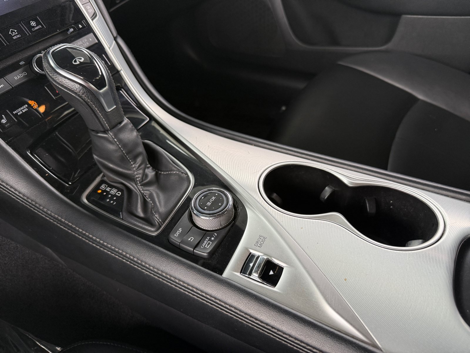 Used 2021 INFINITI Q50 Luxe w/ Cargo Package RWD image 15