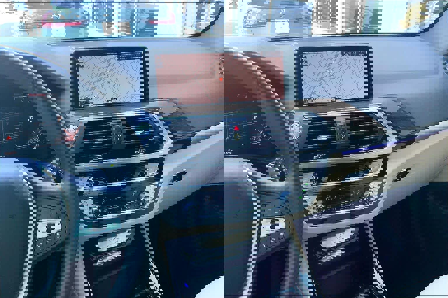 Used 2021 BMW X3 sDrive30i w/ Premium Package image 6