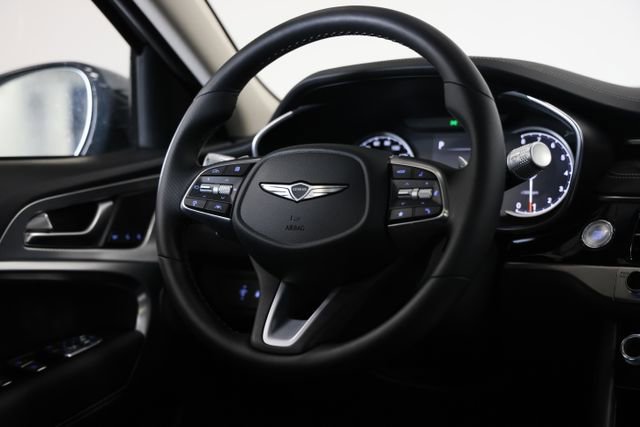 Used 2026 Genesis G70 2.5T Prestige image 36