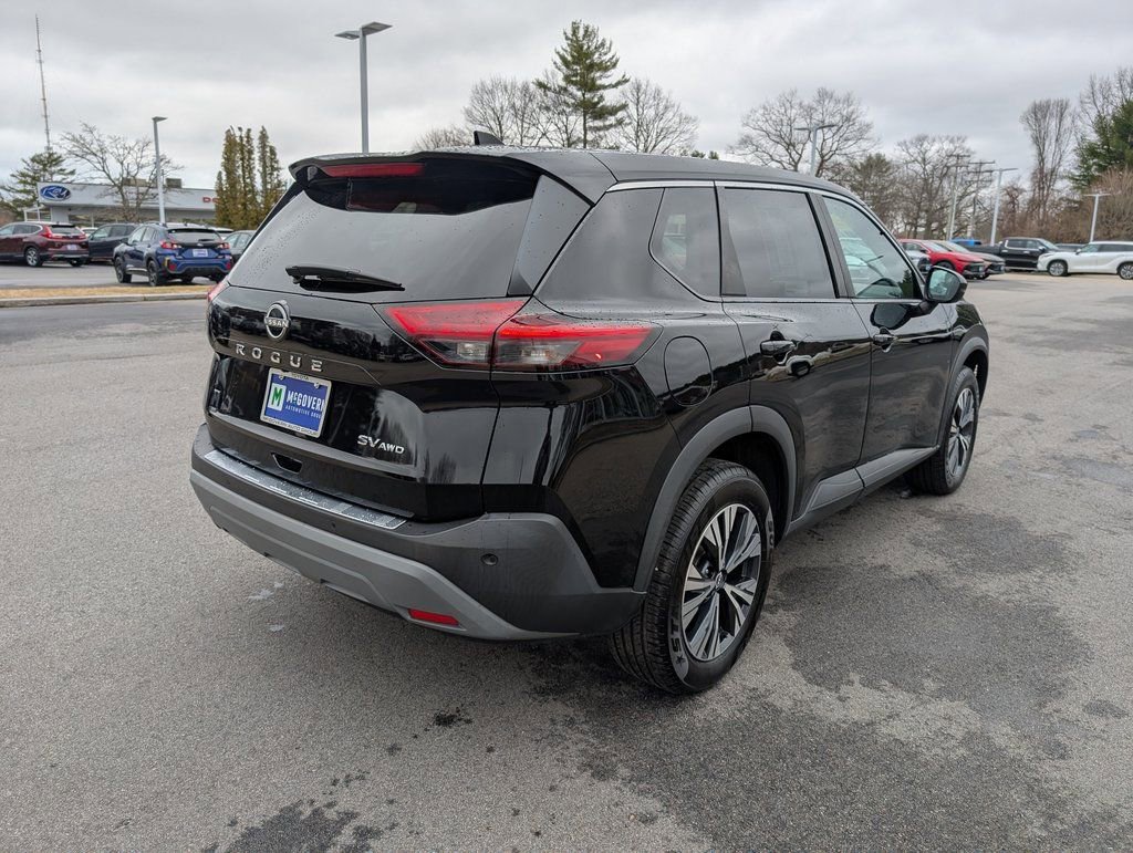 Used 2022 Nissan Rogue SV image 6