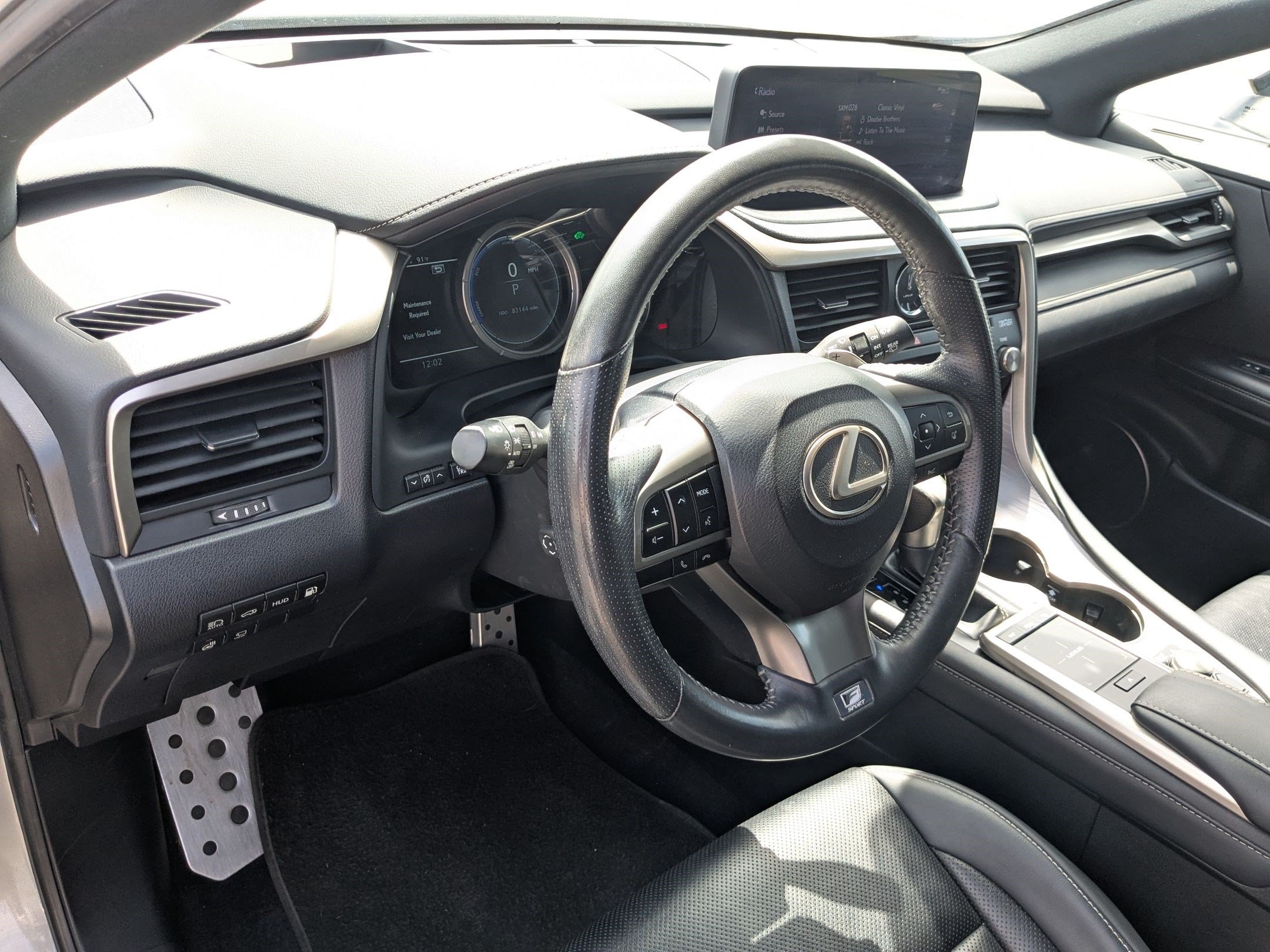Used 2022 Lexus RX 450h F Sport w/ Cold Area Package (CT) AWD/4WD image 16
