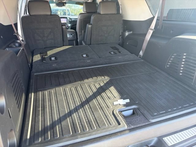 Used 2017 Chevrolet Suburban LT AWD/4WD image 33