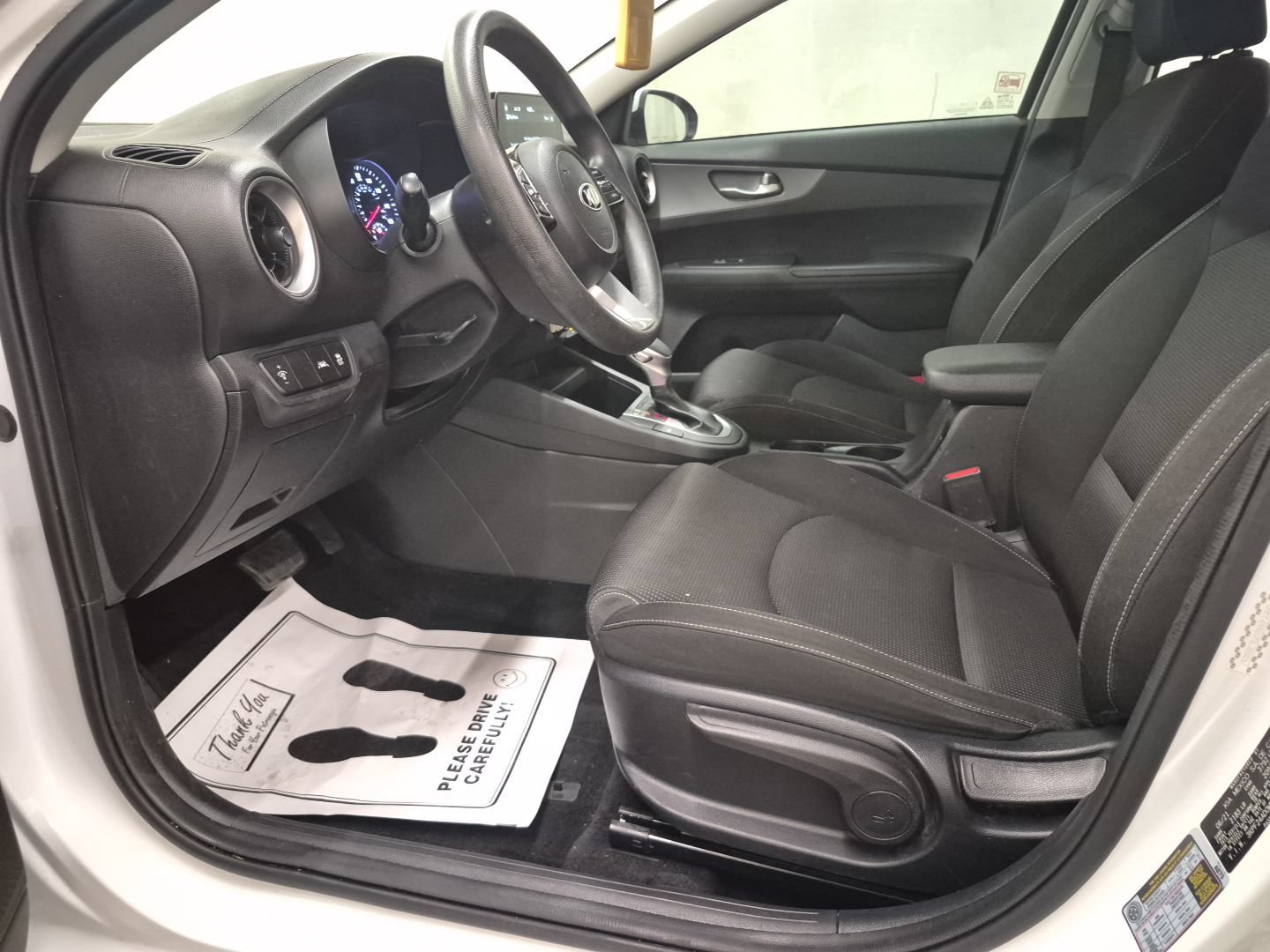 Used 2021 Kia Forte LXS FWD image 4