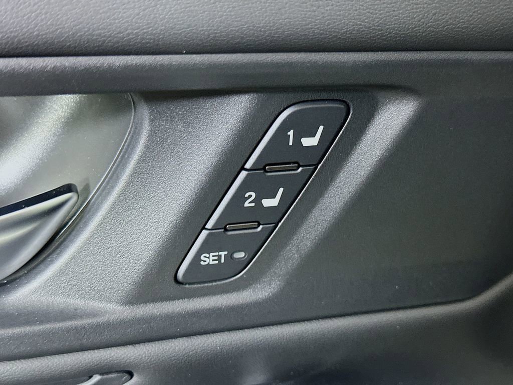 Used 2023 Honda Accord Touring image 21