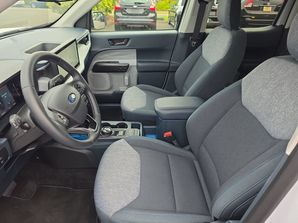 Used 2026 Ford Maverick XLT w/ XLT Luxury Package AWD/4WD image 4