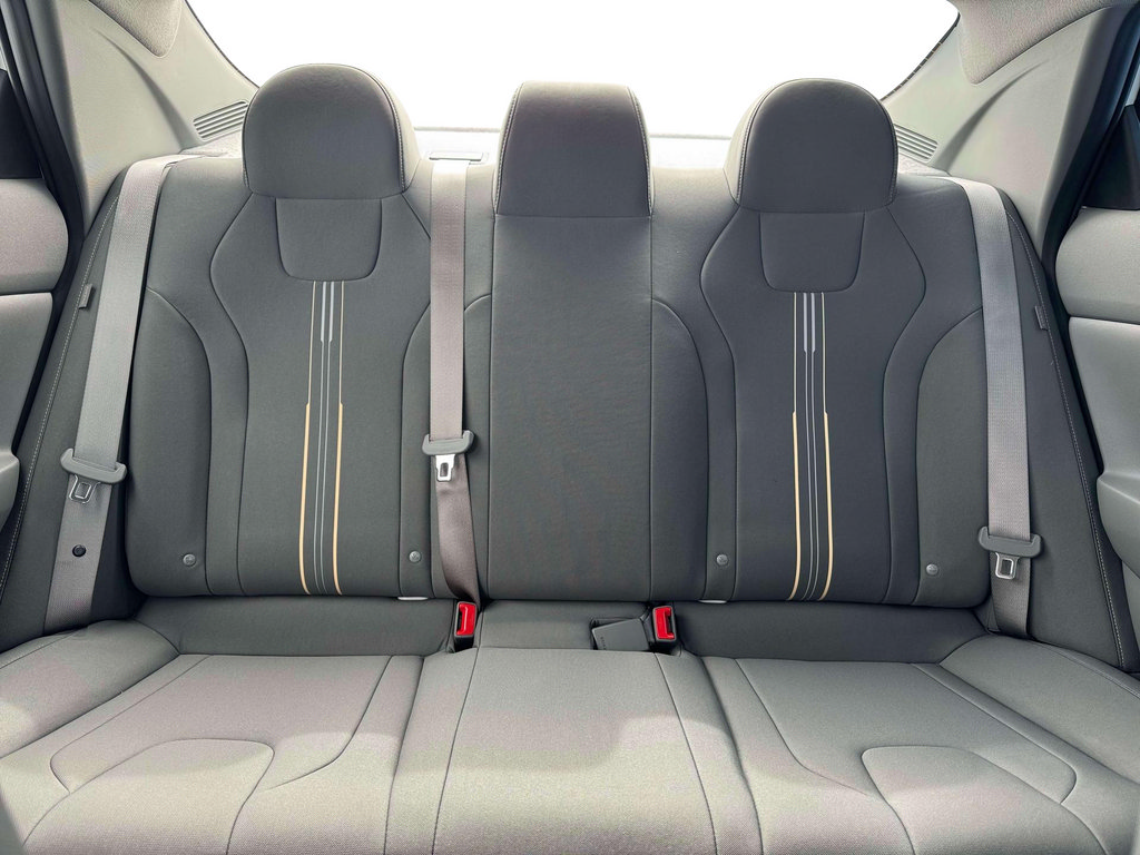 New 2026 Hyundai Elantra SEL FWD image 16