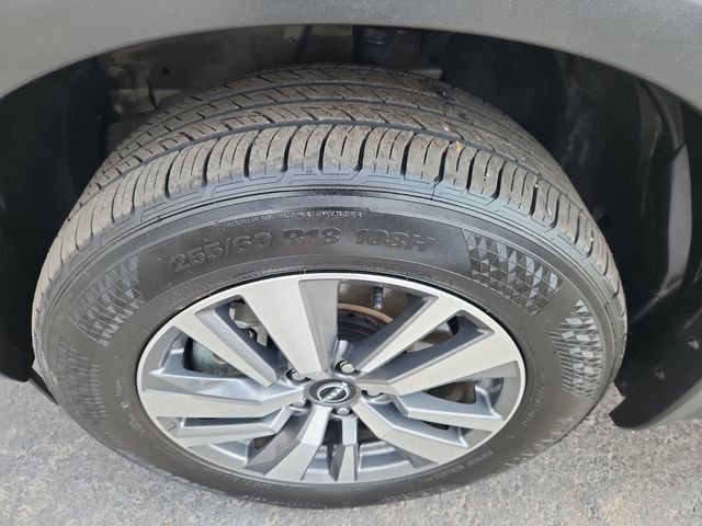 Certified 2025 Nissan Pathfinder SL AWD/4WD image 17