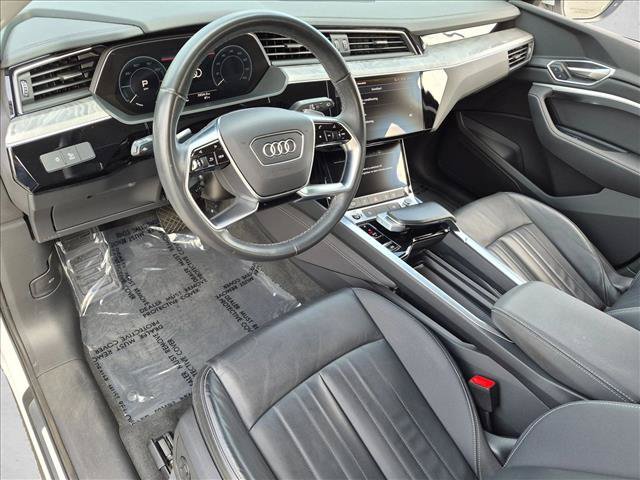 Certified 2024 Audi Q8 e-tron Premium Plus AWD/4WD image 9