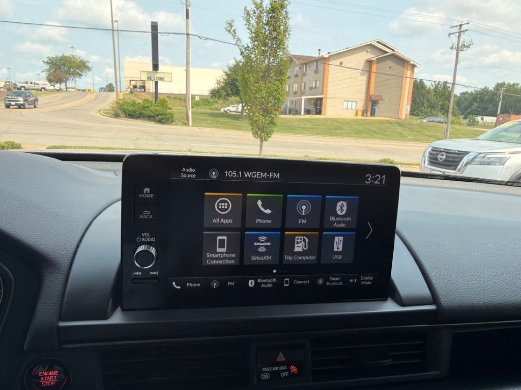 Used 2023 Honda Pilot TrailSport image 25