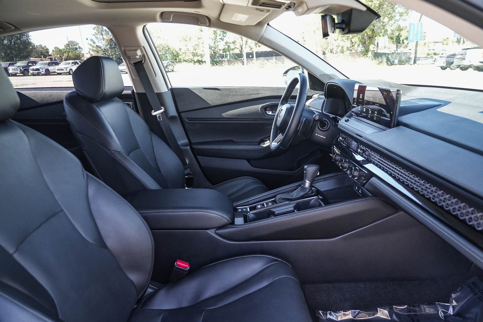 Used 2024 Honda Accord Touring image 18