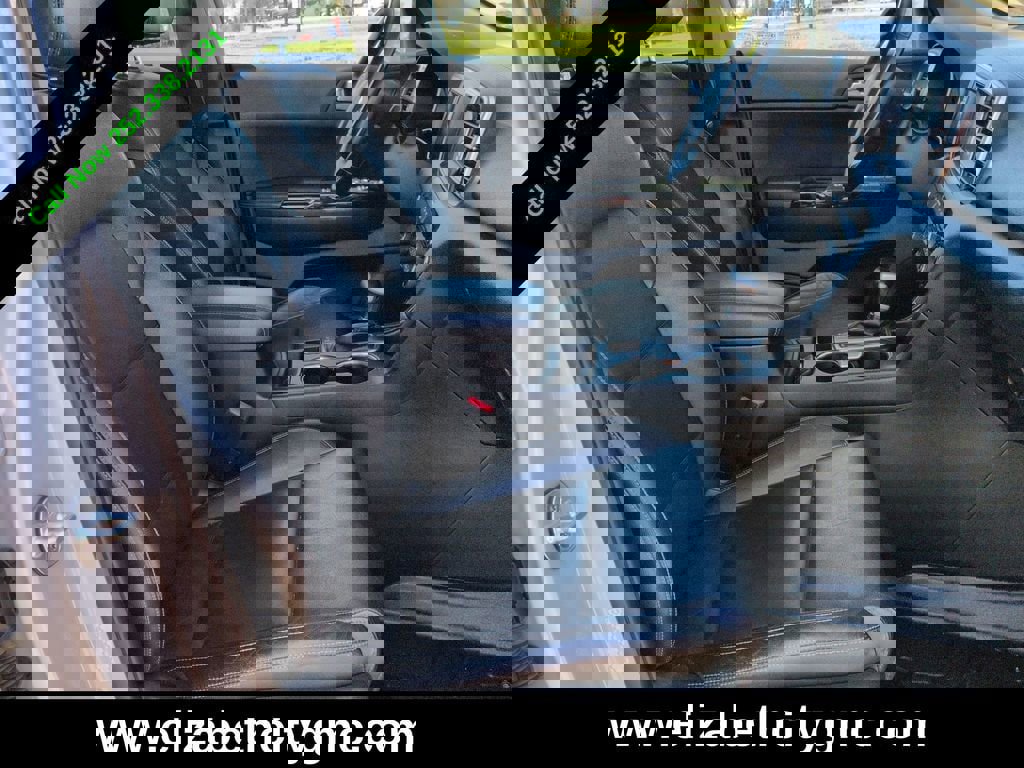 Used 2018 Kia Sportage EX image 19