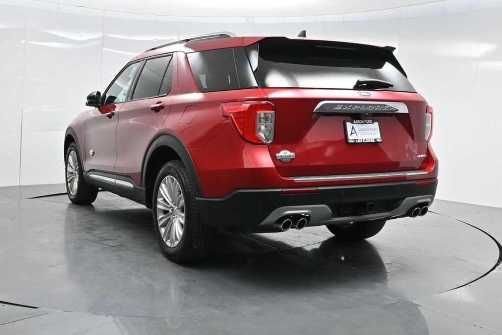 Used 2024 Ford Explorer King Ranch w/ Technology Package AWD/4WD image 16