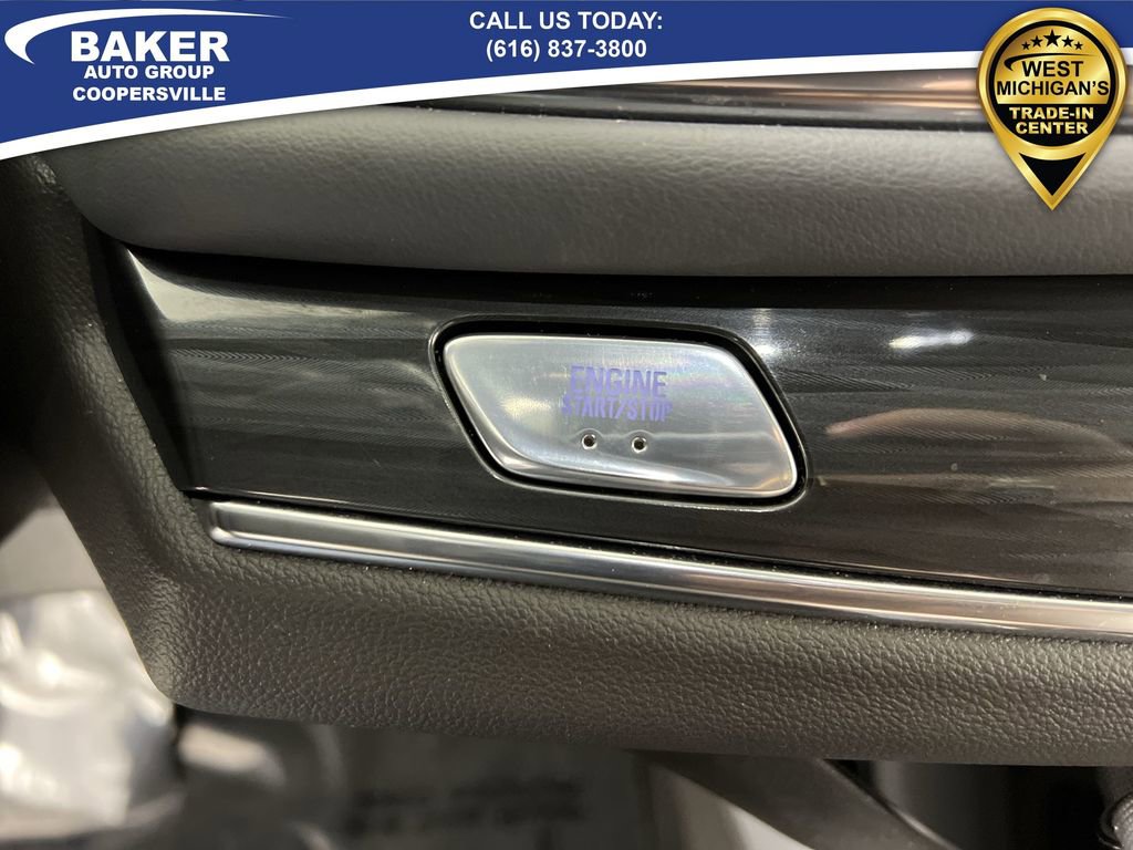 Used 2023 Buick Enclave Essence image 17