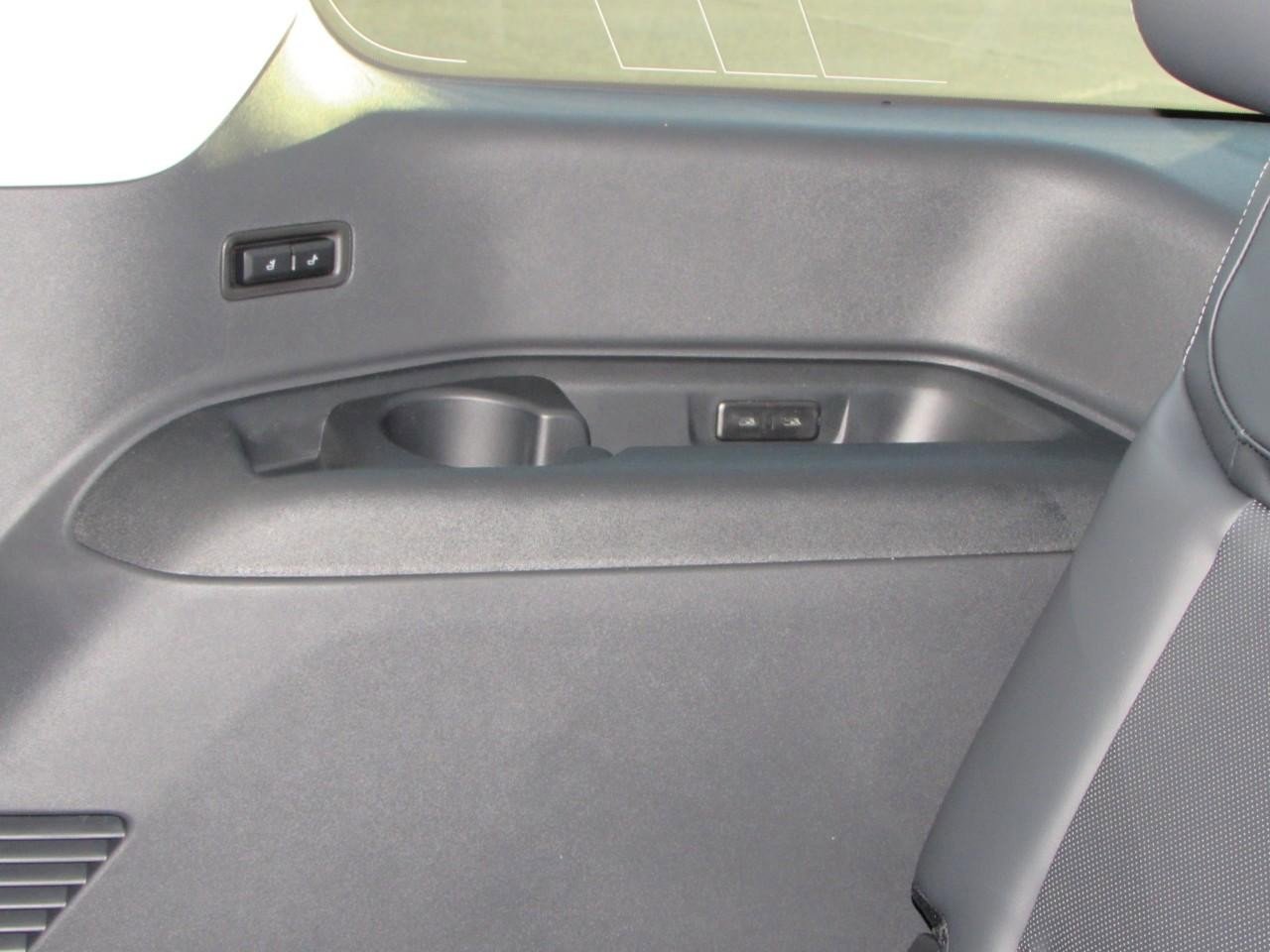 New 2026 Ford Expedition Platinum image 31