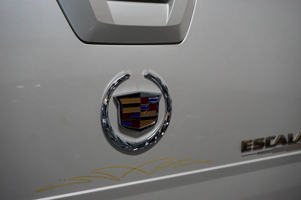 Used 2004 Cadillac Escalade EXT AWD/4WD image 55