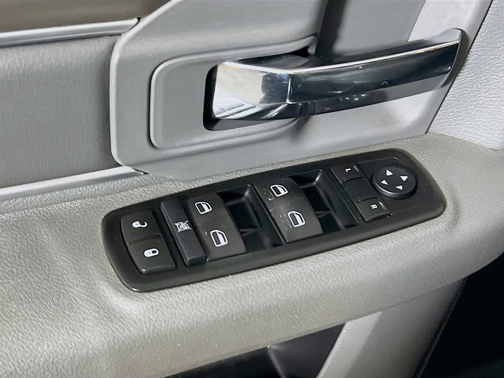 Used 2015 RAM 1500 Big Horn AWD/4WD image 16