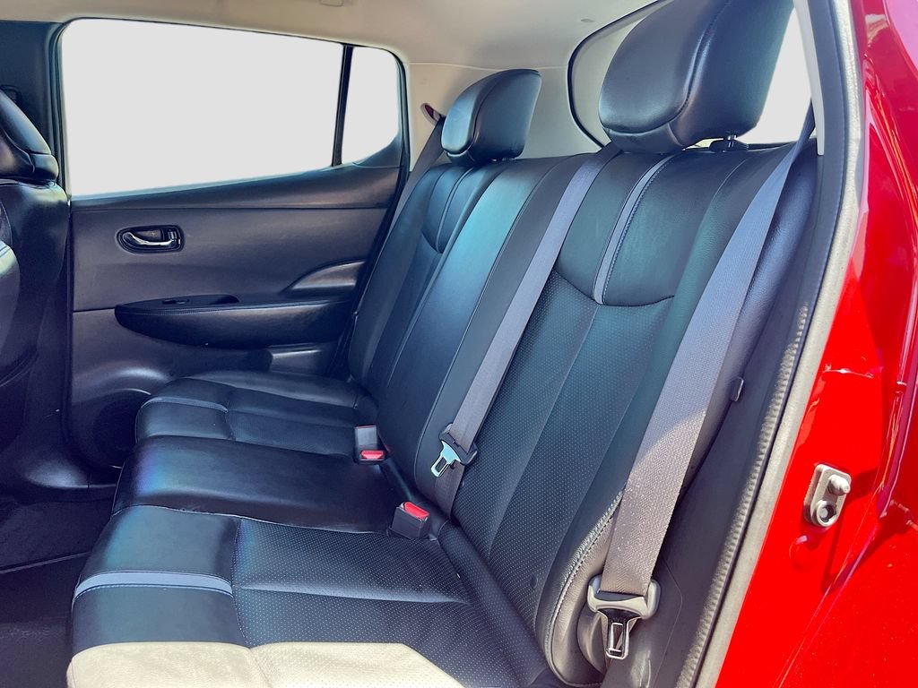 Used 2018 Nissan Leaf SL w/ Protection Package FWD image 25