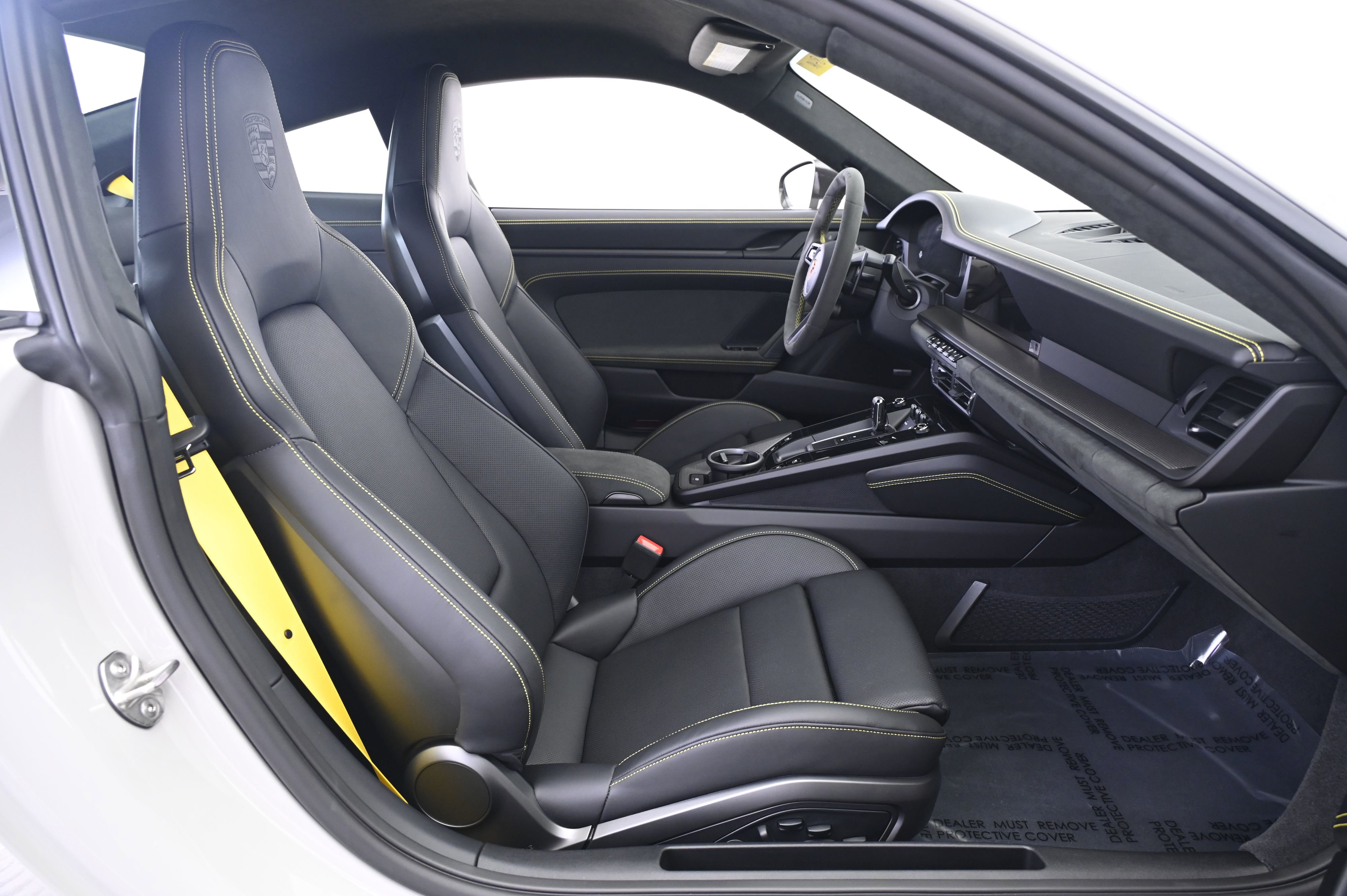 Certified 2026 Porsche 911 Carrera GTS image 19