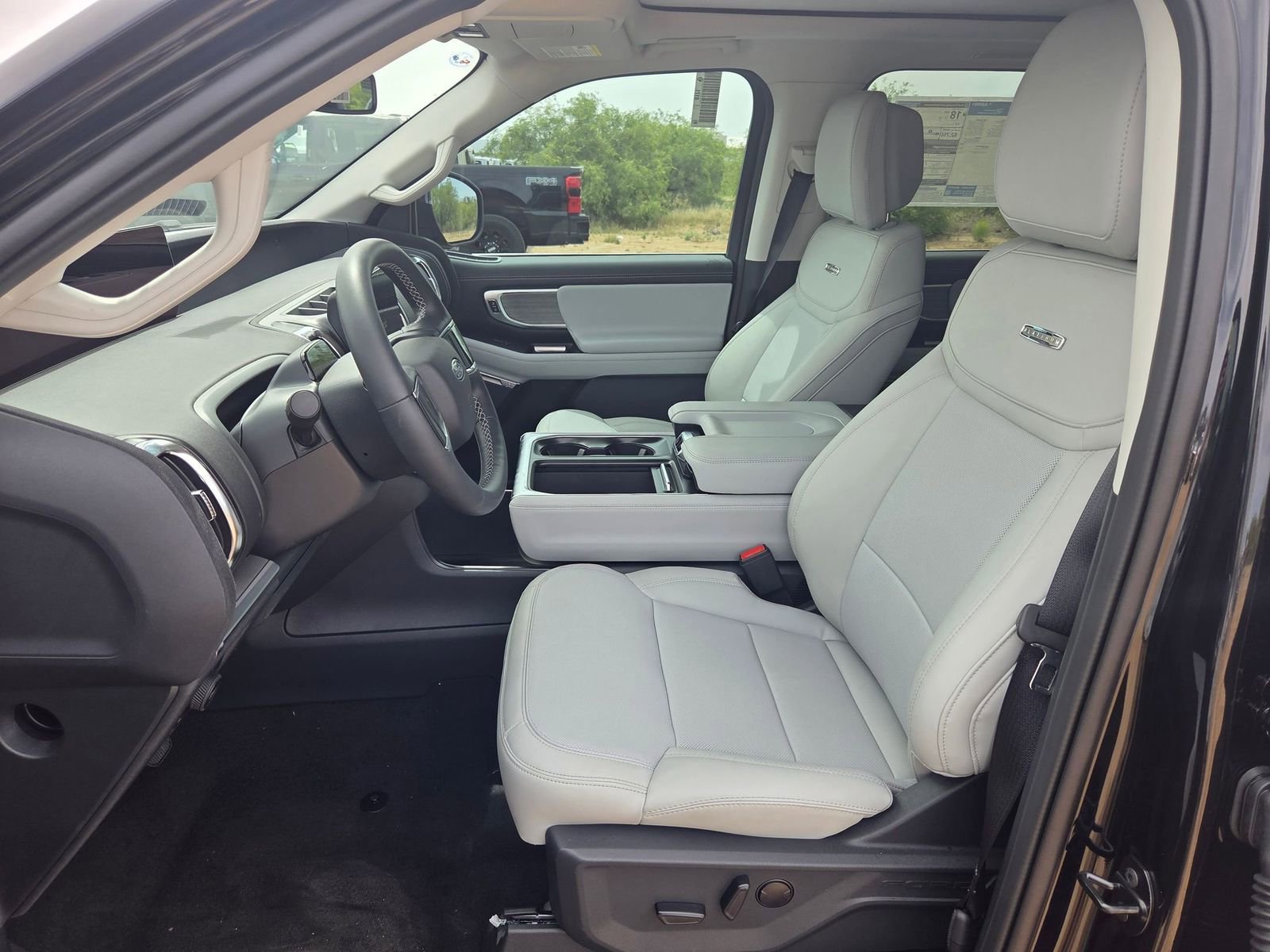 New 2026 Ford Expedition Platinum AWD/4WD image 11
