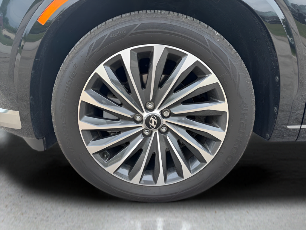 Used 2025 Hyundai Palisade Calligraphy FWD image 32