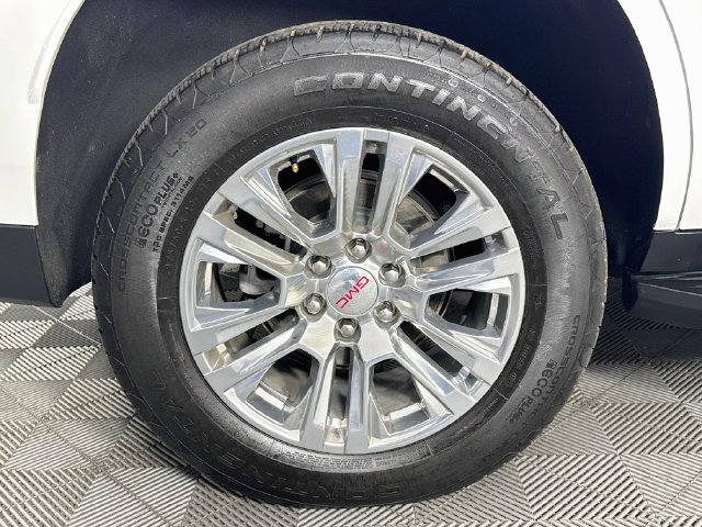 Used 2025 GMC Yukon Denali AWD/4WD image 29