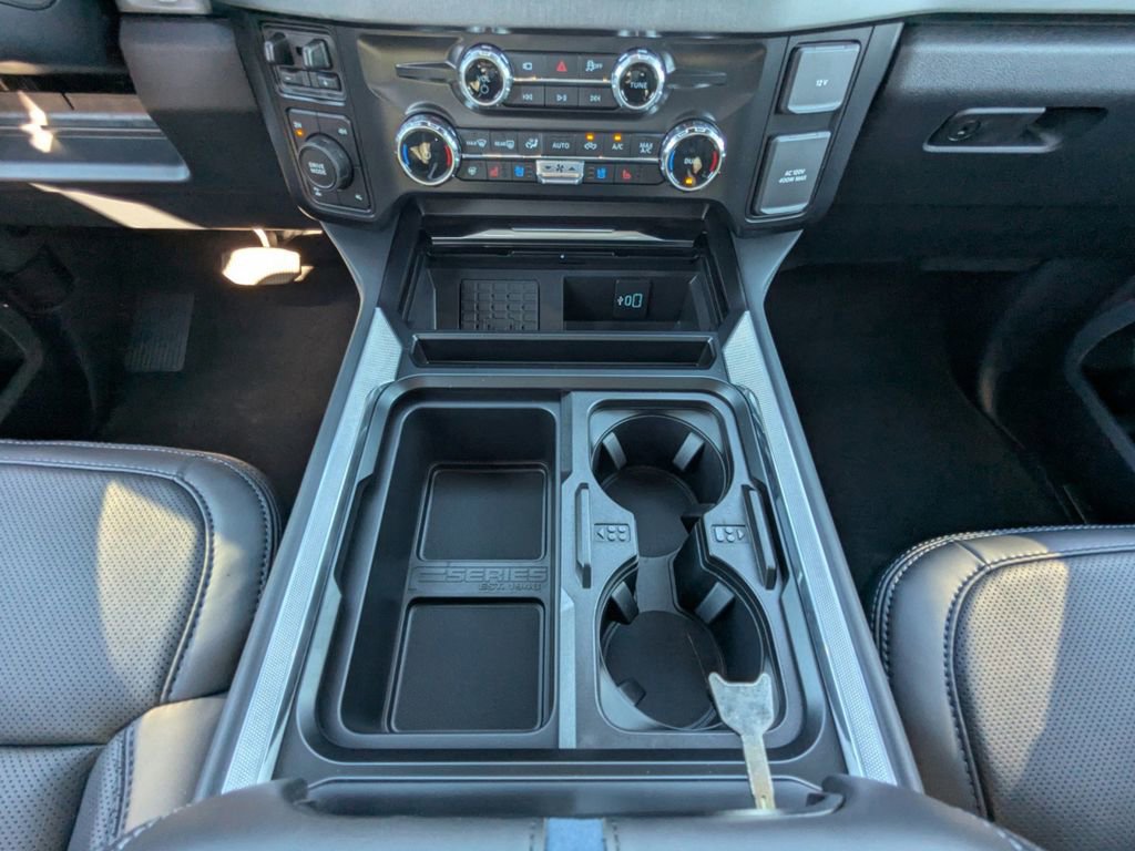 New 2026 Ford F250 Platinum image 20