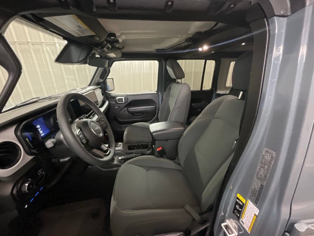 Used 2025 Jeep Wrangler Unlimited Sport S 4xe AWD/4WD image 9