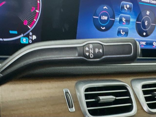 Certified 2024 Mercedes-Benz GLE 350 4MATIC image 17