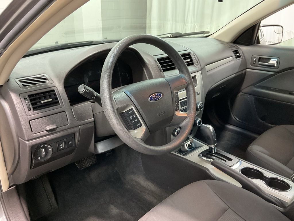 Used 2012 Ford Fusion SE image 17