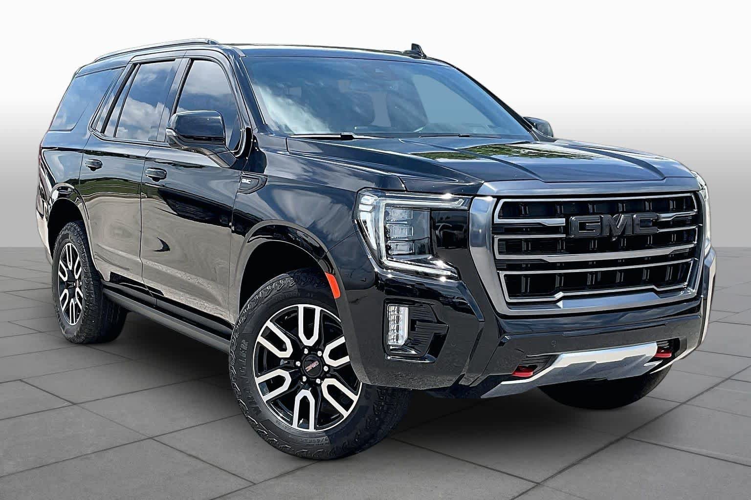 Certified 2024 GMC Yukon AT4 w/ AT4 Premium Package AWD/4WD image 3