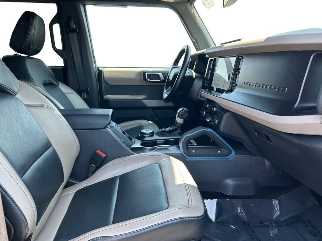 Used 2023 Ford Bronco Wildtrak AWD/4WD image 17