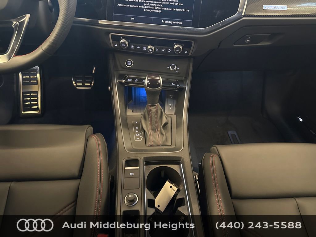 Used 2025 Audi Q3 2.0T Premium Plus w/ Premium Plus Package image 18